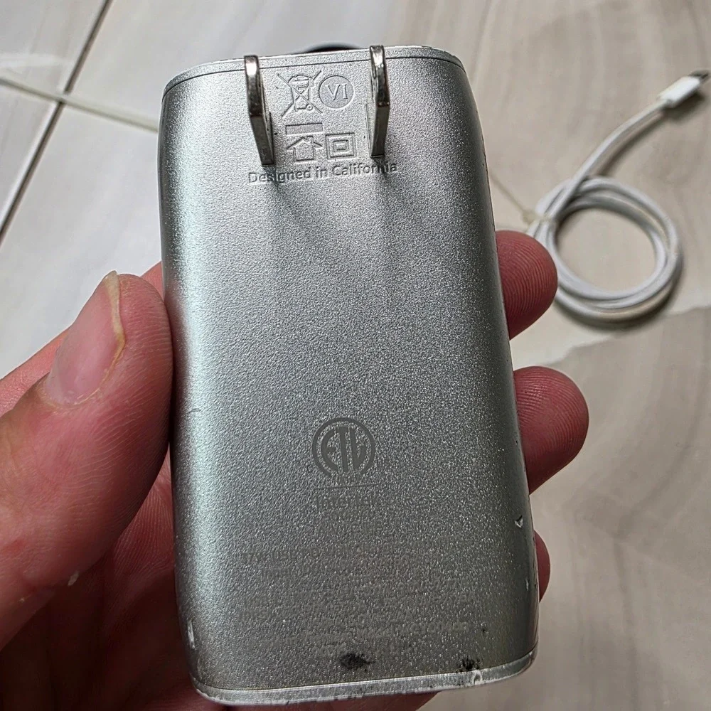 Belkin 37W USB PD Wall Charger PPS WCY006dq Silver Dual Port with 2 USB-C W4